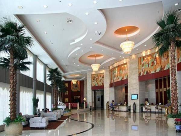 Dunhuang Grand Soluxe Hotel