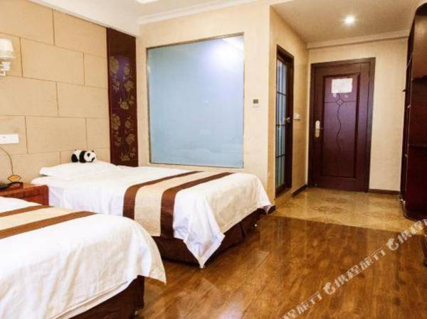 E Mei Shan Lei Dong Ping Shan Zhuang