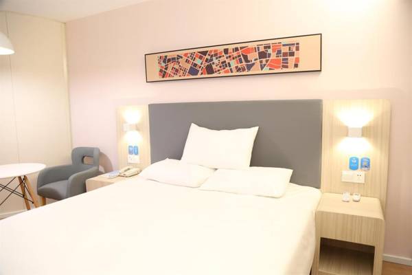 Hanting Hotel Yibin High Gaoke Station