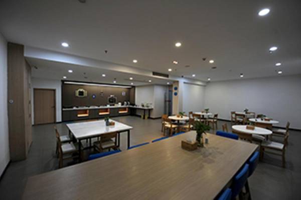 Hanting Hotel Taixing Huangqiao Chenghuang Zhong Road