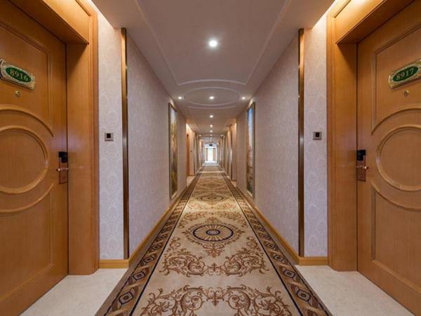 Vienna Hotel Jiangxi Ji'an Taihe Chengjiang Avenue