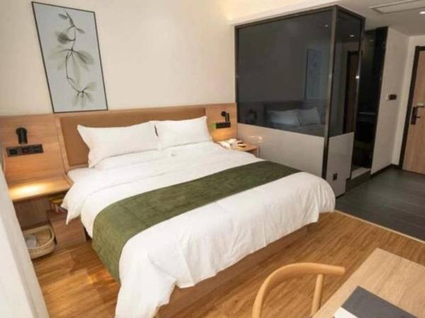 GreenTree Inn Liu'an G312 National Highway Golden Sun Car City