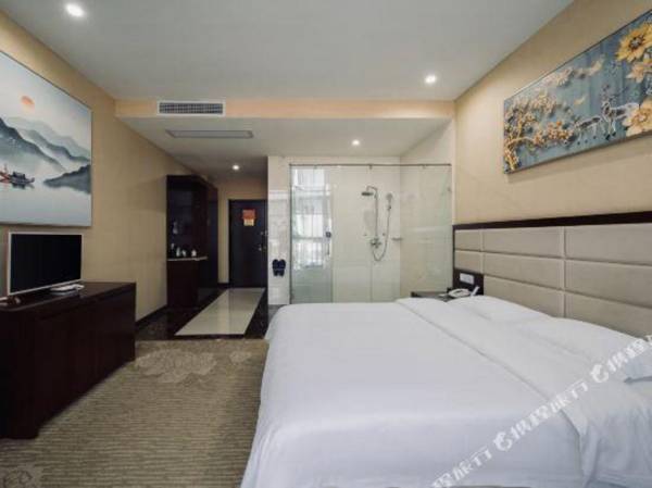 S.devons International Hotel