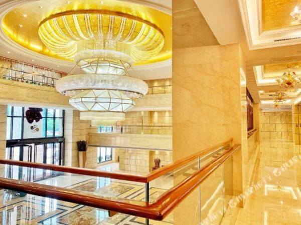 Riverside International Hotel