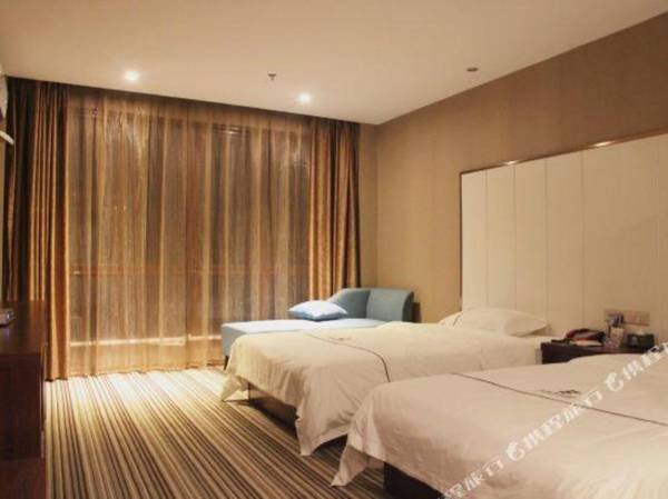 Riverside Traders Hotel