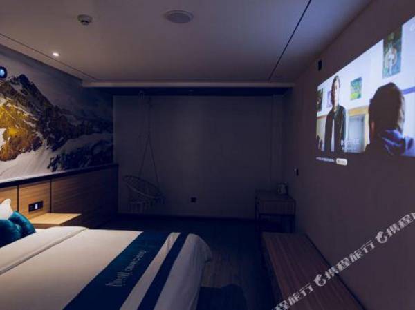 QuanCheng Preferred Hotel (Handan railway station store)