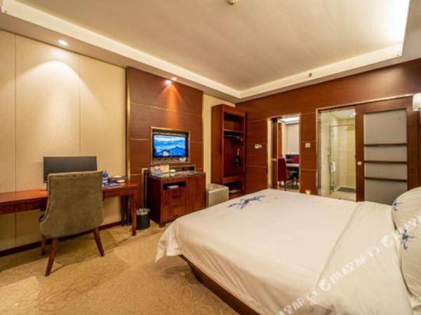 Lan Hai Hotel (Xianning)