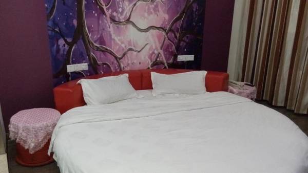 Thank Inn Chain Hotel Central Square Baiou Garden