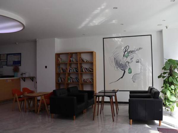 7 Days Premium Shangrao Normal University Market Branch