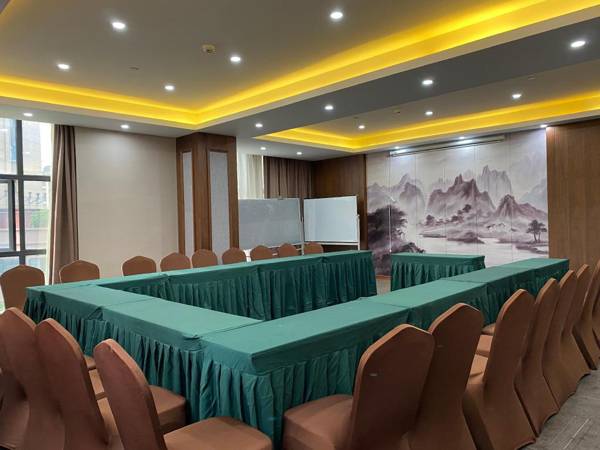 Starway Hotel Shangrao Fenghuang Avenue Jiangnan Trade Market