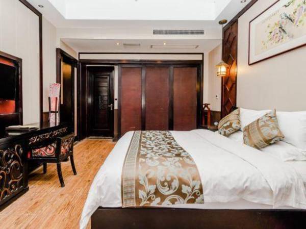 Guangyuan Jianmenguan Tianci Hot Spring Vacation Hotel