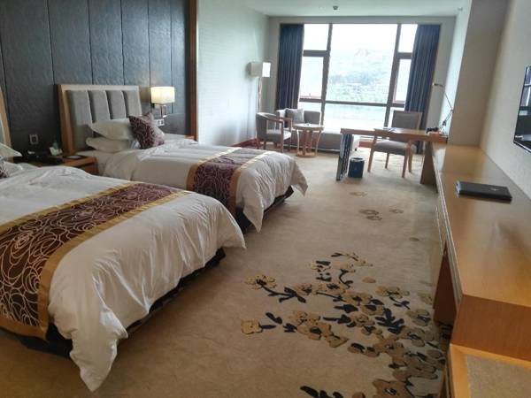 Jianmenguan International Hot Spring Hotel