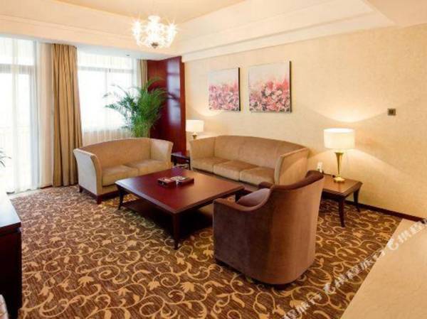 Yichun Yingbin Hotel