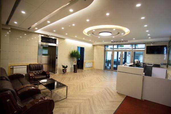 Hi Inn Zhalantun Railway Station