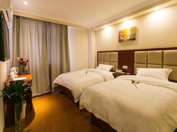 GreenTree Inn JiangSu Guanqian Street Leqiao Metro Station Shell Hotel