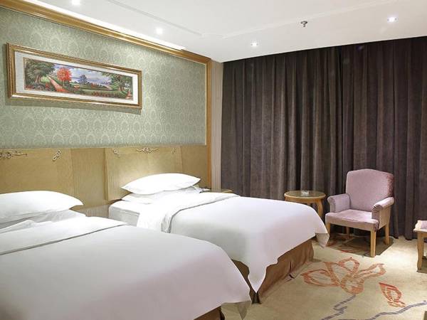 Vienna Hotel Suzhou Luokou Metro Station