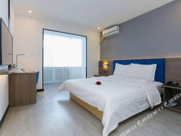 7 Days Premium· Changchun Renmin Street Pingquan Road