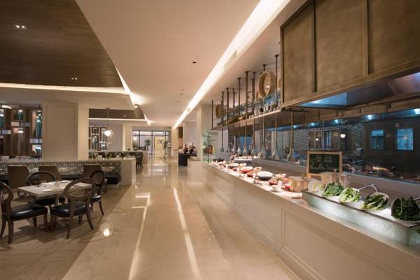 Hilton Haikou Meilan(Shuttle Bus + Hot Spring + Beach)