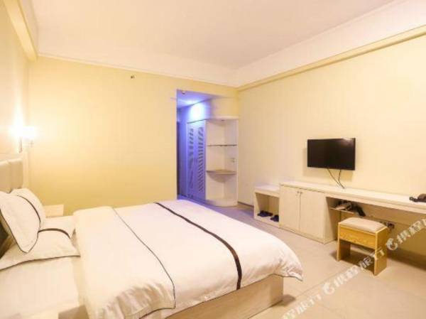 Duzhuang Hotel (Haikou north south fruit wholesale market store)