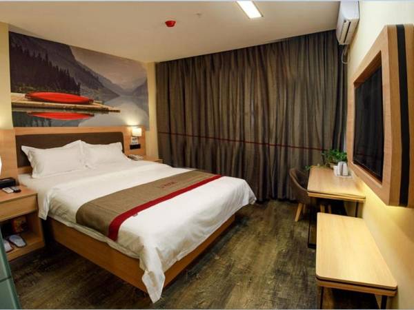 Thank Inn Plus Hotel Henan Luoyang Longmen High-speed Railway Station Luolong University City