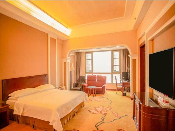 Vienna Hotel Shenzhen Songgang Liye Road
