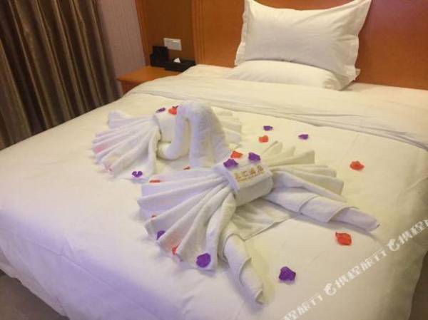 Guanghui Business Hotel