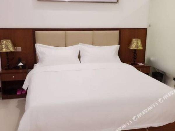 8 Inn (Dongguan Qiaotou Bus Station)