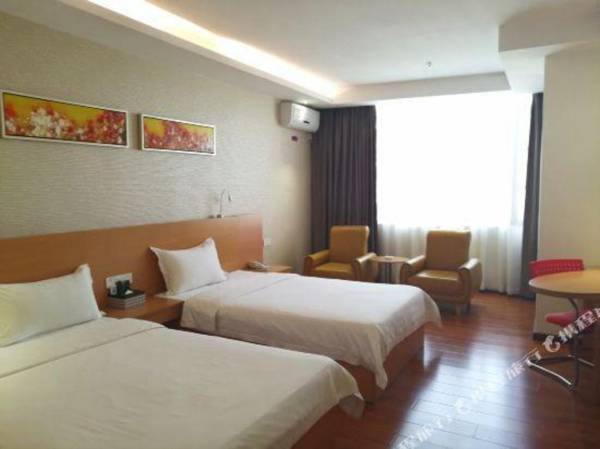 Shi Lun Jiu Dian (Dong Guan Shi Pai Li Feng Hua Yuan Dian )