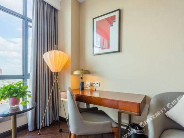 JinJiang Metropob Hotel Dongguan Season Center