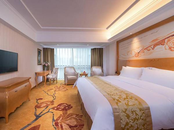 Vienna Hotel Guangdong Zhongshan Tanzhou