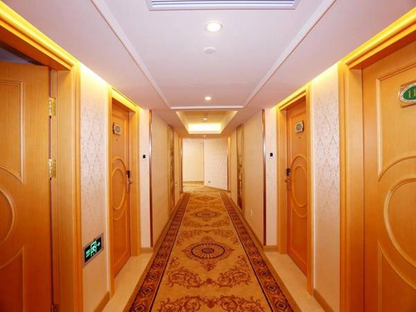 Vienna Hotel Guangdong Zhognshan Xingzhong Plaza