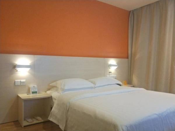 7Days Inn Emeishan Center