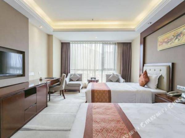 Vienna International Hotel (Leshan Giant Buddha)