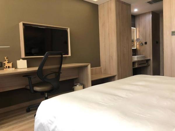 Workspace - Atour Hotel (Dongying Huanghe Road)