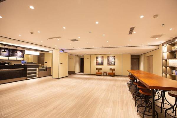 Hanting Hotel Hebi East Railway Station