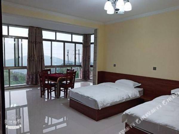 Liu Yang Da Wei Shan Kuai Le Xiang Cun Chai Huo Fan Nong Zhuang