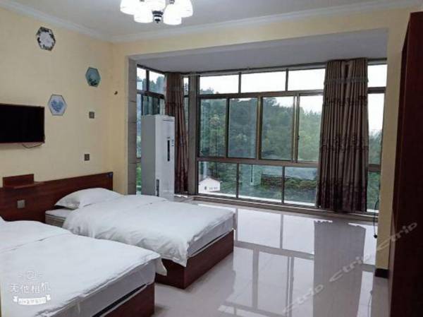 Liu Yang Da Wei Shan Kuai Le Xiang Cun Chai Huo Fan Nong Zhuang