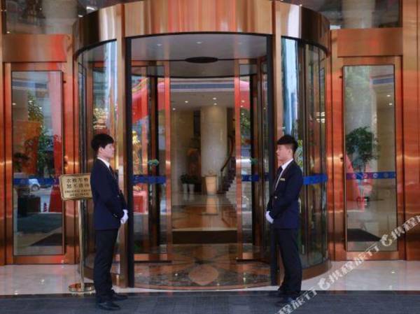 Skyer Gold Coast Hotel