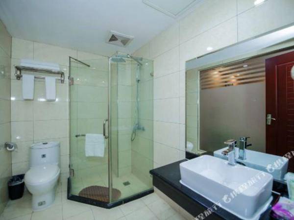 Xiangli Hotel (South Changsha High Speed Railway Station Guitang Subway Station)