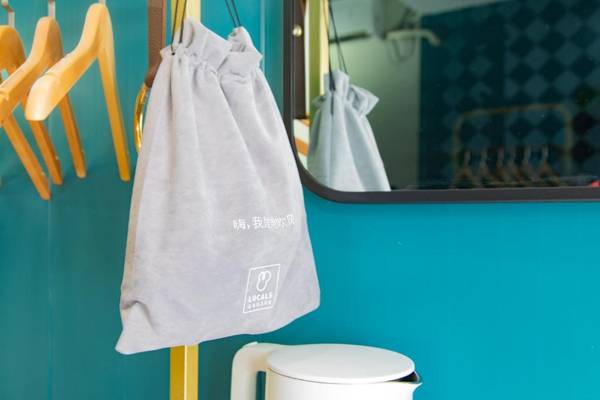 Locals Apartment Inn 16