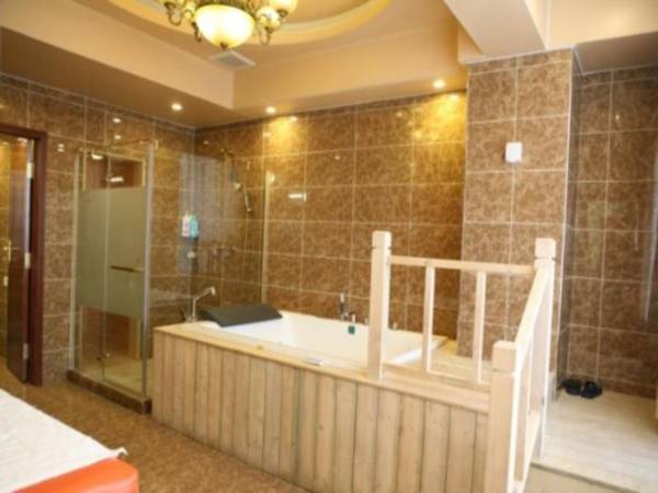 Anshan Sihai Holiday Hotel