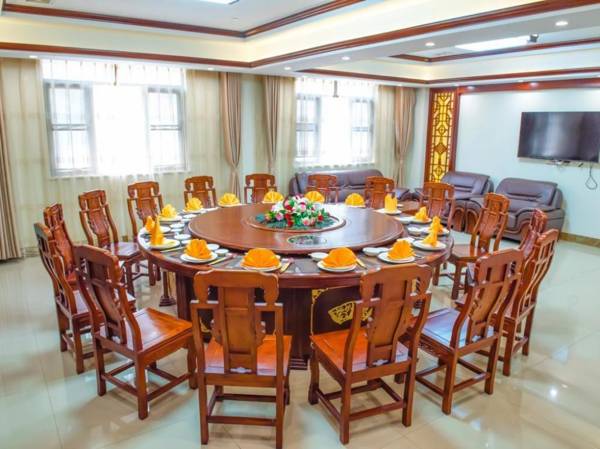 Vienna Hotel Guangxi Hechi Fengshan