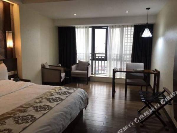 Guanhai Holiday Hotel