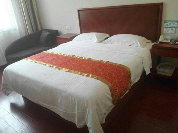 GreenTree Inn ShanDong Linyi Feixian Jianshe Road Express Hotel