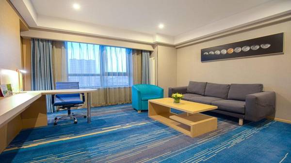 Workspace - Holiday Inn Express Chifeng Hongshan an IHG Hotel