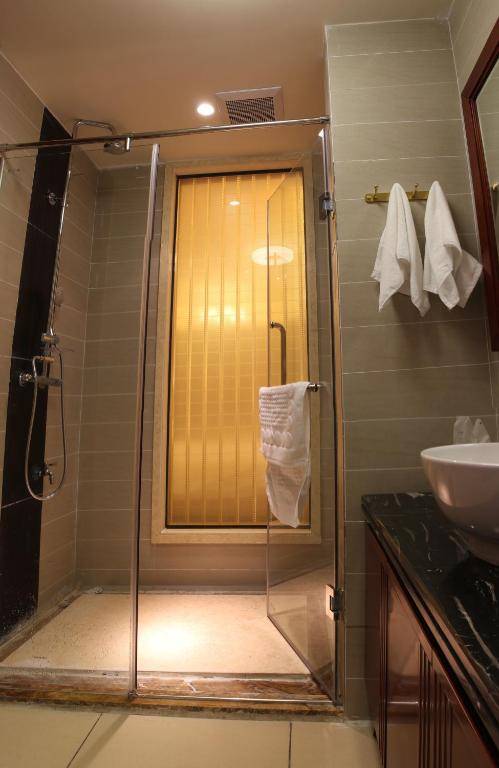 The Silver Beach Country Garden Apartment