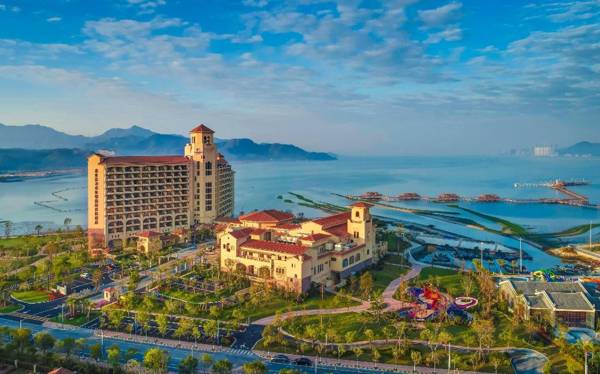 Doubletree By Hilton Huidong Resort