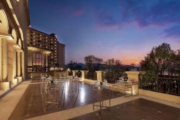 Doubletree By Hilton Huidong Resort