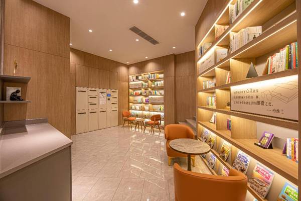 Hanting Hotel Nanjing Dachang Changchong Pedestrian Street