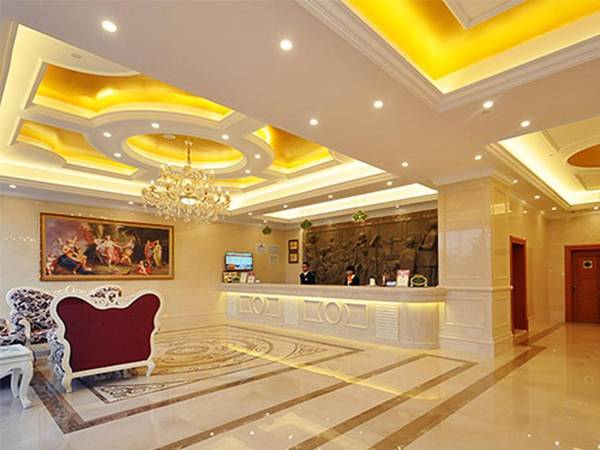 Vienna Hotel Jiangsu Nanjing Liuhe District Longchi Metro Station